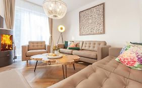 Kapitänshaus Sellin mit Sauna und Kamin